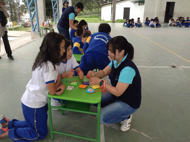 【Ecuador／Japan Overseas Cooperation Volunteers Activities Report】English learning recital3